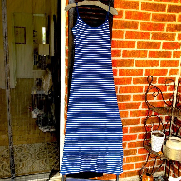 🛍️Forever 21 Blue White Striped Maxi dress S Cotton Blend - Picture 1 of 4